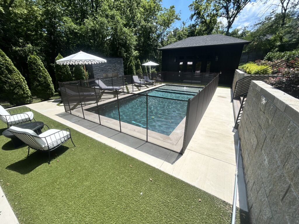 pool safety fence installtion in clarksville tn