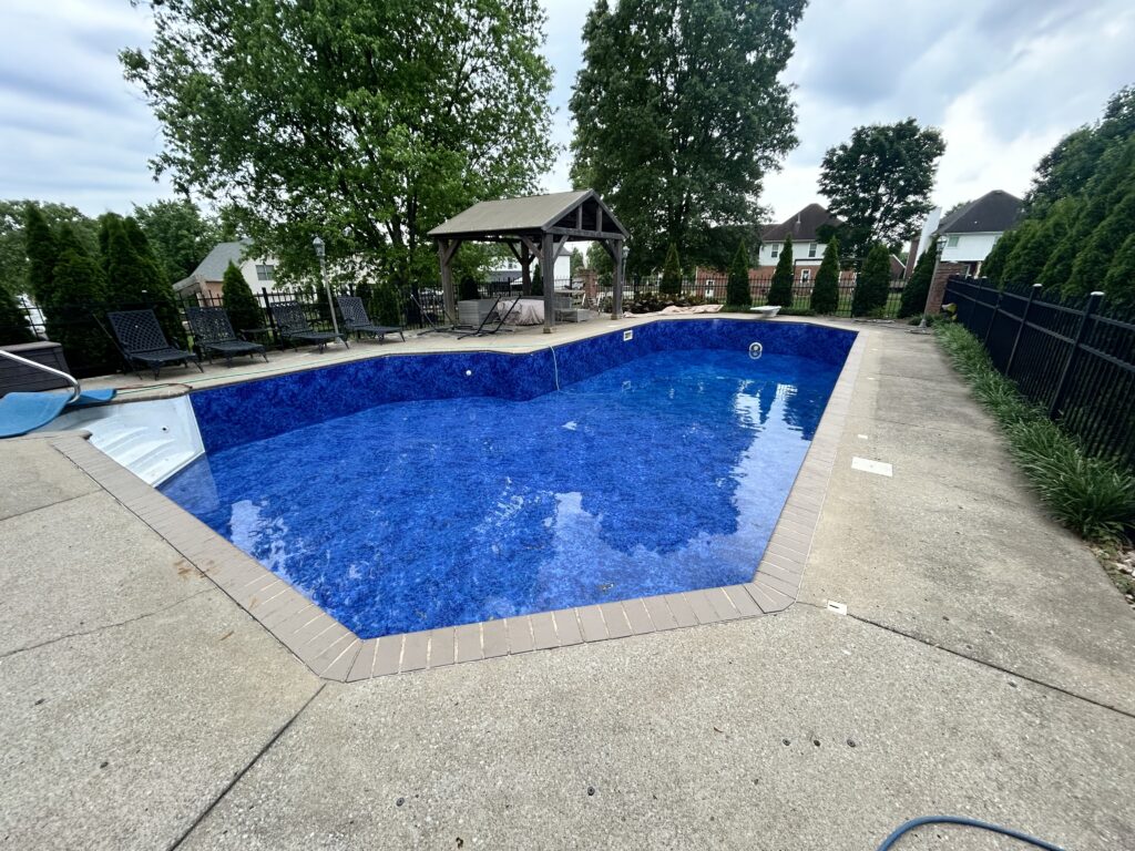 Swimming Pool Liner Installation In Brentwood Tennessee “Professional pool liner installation in Middle Tennessee” East Nashville,TN Mount Juliet,TN Goodlettsville,TN