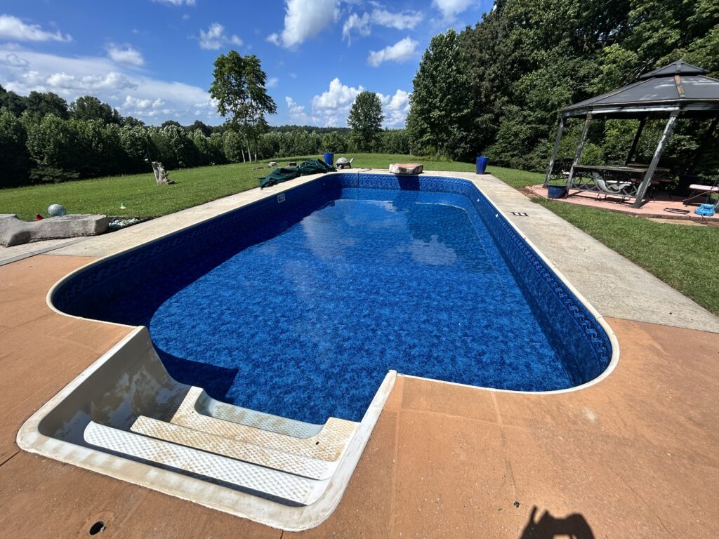 Professional pool liner replacement in Middle Tennessee