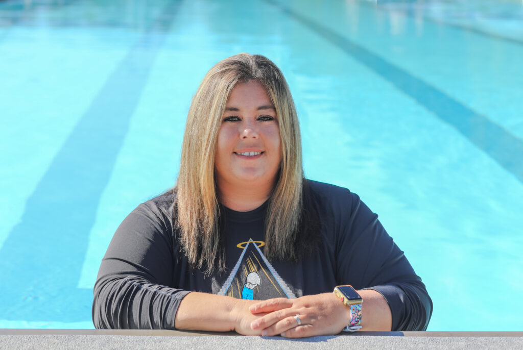 Tennessee Vally Swim survival swim instruction for young children in Middle Tennessee Lawrenceburg